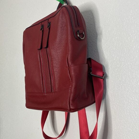 S-ZONE Women’s Pebbled Cowhide Leather Backpack/ Shoulder Bag NWOT main image 4